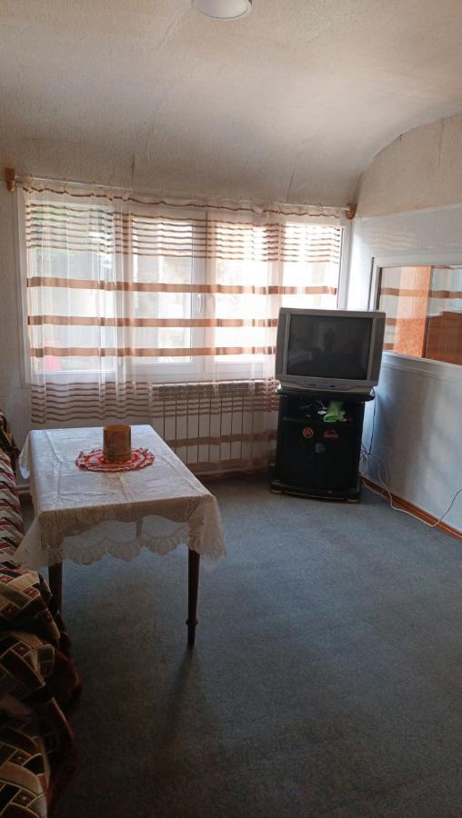 Arman Guest House Dilijan Ngoại thất bức ảnh